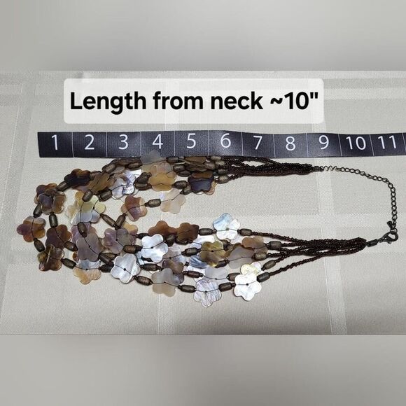Statement Necklace Brown Beads Floral Shapes Lobster Claw Closure 10 in drop - Picture 10 of 10